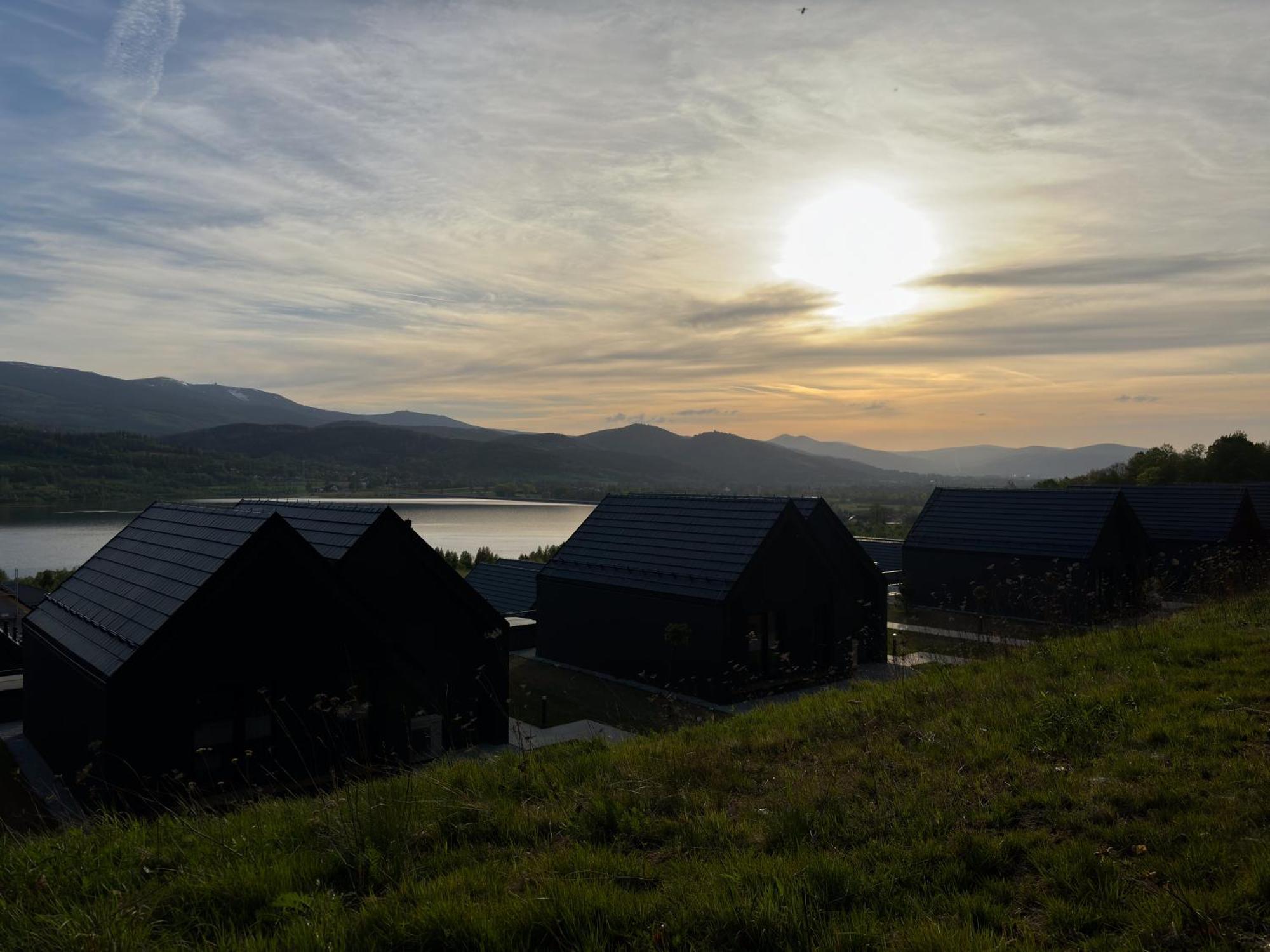 Wille W Lake Hill Karkonosze Resort & Spa Соснувка Экстерьер фото